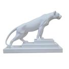 Escultura leoa em polirresina