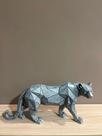 Escultura leopardo cinza 36,3x9x17,5cm
