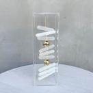 Escultura Pedra Selenita com Esfera banhada a Ouro c/ Caixa de Acrílico G
