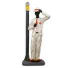 Escultura Zé Pelintra no Poste Terno Branco 28 cm Resina