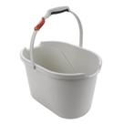 Esfregona OXO Good Grips, angular, medindo 15 litros Esfregona OXO Good Grips, angular, medindo 15 litros