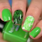 Esmalte verde claro Esmalte verde claro
