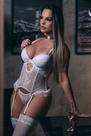 Espartilho Luxo com Bojo Elegante e Sensual Branco - Conjunto Completo