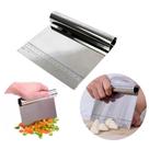 Espátula Inox 15cm Graduada Cortador Multiuso Cortar Raspar Massas Confeitar Bolos Legumes Espátula Inox 15cm Graduada Cortador Multiuso Cortar Raspar Massas Confeitar Bolos Legumes
