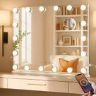 Espelho de Maquiagem LUXFURNI 60 x 52 cm com 18 Luzes LED e Porta USB