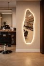 Espelho Decorativo Linha Fit com LED Bivolt Sofisticação Para Seu Ambiente Hall