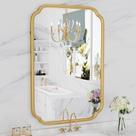 Espelho Ferytange Gold Bathroom 50x75cm Estrutura metálica de ferro Espelho Ferytange Gold Bathroom 50x75cm Estrutura metálica de ferro