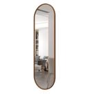 Espelho Oval Borda em material sintético 137cm X 44,5cm Espelho Oval Borda em material sintético 137cm X 44,5cm