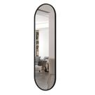Espelho Oval com Borda em material sintético 137cm X 44,5cm