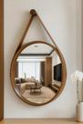 Espelho redondo decorativo com moldura alça de couro 60cm caramelo Espelho redondo decorativo com moldura alça de couro 60cm caramelo