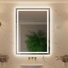 Espelho Retangular 70x50cm Jateado com LED Lapidado Branco Frio Vertical