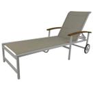 Espreguiçadeira de Piscina Modelo Vila Real com Rodas