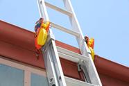Estabilizador de escada Ladder Grip Lock Jaw (par) com clipe de calha