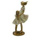 Estatua decorativa Mãe gravida com filha em resina