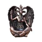 Estatueta de resina Sculpture Goat Satan de 19,5 cm com asas e cristal