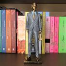 Estatueta Decorativa Empresário Em Resina
