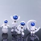 Estatuetas de astronauta Cake Topper LUOZZY Outer Space, 4 unidades