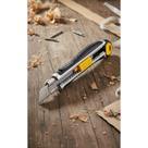 Estilete Reforçado 18mm Profissional C/ 5 Lâminas Afiadas