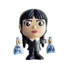 Fandom Box Wandinha - Wandinha com Peixes - Boneco de Vinil