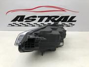 Farol Direito Gm Tracker 2020 2021 2022 2023 S/ Led Original Direito