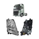 Farol Principal Dir.Cromado Fh4 420/ 460/ 500/ 540 (2016...) Farol Principal Dir.Cromado Fh4 420/ 460/ 500/ 540 (2016...)