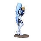 Figura colecionável de PVC com personagem feminina segurando um bebê de 13,5 cm