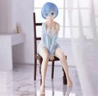 Figura de Rem Zero 17cm Sentada em Cadeira em PVC Modelo de Anime para Colecionadores