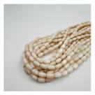 Fio de Pedras Arroz 10x5mm 30un Bege 30cm Artesanato Fio de Pedras Arroz 10x5mm 30un Bege 30cm Artesanato