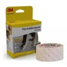 Fita Antiderrapante Rampa Escada 50mm X 20m Transparente 3m Fita Antiderrapante Rampa Escada 50mm X 20m Transparente 3m