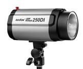Flash Tocha De Estúdio Mini Pioneer Godox 250di - 250w 110v Flash Tocha De Estúdio Mini Pioneer Godox 250di - 250w 110v