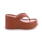 Flat Kyara Caramelo