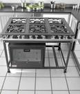 Fogão Industrial 6 Bocas QS/QD 40X40 P8 com Forno Leona Fogão Industrial 6 Bocas QS/QD 40X40 P8 com Forno Leona