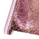 Folha de material sintético Metalizado com Estampa Cubo dÁgua Violeta 30 x 135 cm em Rolo