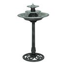 Fonte de água com pedestal de 3 camadas no piso externo e banheira para pássaros