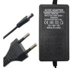Fonte de Alimentação 12V 5A Plug P4 Bivolt Automática Preta