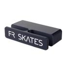 FR - Suporte de parede para Patins (Und) - Logo Branco