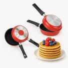 Frigideira Dupla Hamburgueira e Omeleteira Antiaderente 14cm Vermelha Frigideira Dupla Hamburgueira e Omeleteira Antiaderente 14cm Vermelha