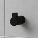 Gancho de Parede Minimalista Preto Fosco Design Moderno e Anticorrosão Ideal p/ Toalhas e Roupas WESTING by BSMIX Gancho de Parede Minimalista Preto Fosco Design Moderno e Anticorrosão Ideal p/ Toalhas e Roupas WESTING by BSMIX