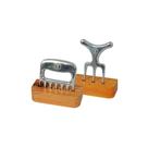 Garfo para Churrasco Tridente e Garra 7 Dentes em Alumínio Tecnofusi com Suporte Individual