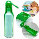 Garrafa de Água Portátil Bebedouro Pet Cachorro Passeio Viagens 500ml Verde