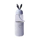 Garrafa de vidro rabbit bottle com capa de veludo com tampa e alça 350ml
