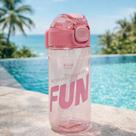 Garrafa Plástica 600ml com Canudo Retrátil