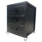 Gaveteiro Mesa de Cabeceira Modelo Industrial com 3 Gavetas e 4 Rodízios Ferro e Madeira Cor Preta
