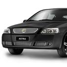 Grade chevrolet astra 2003/2012 superior + inferior filetes com logo