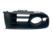 Grade Moldura Farol Milha Polo 2003 2004 2005 2006 Direito Grade Moldura Farol Milha Polo 2003 2004 2005 2006 Direito