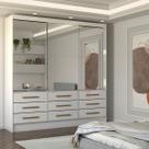 Guarda-Roupa Casal Taylor Premium 3 Portas 9 Gavetas com Espelho Branco - Panorama Móveis Guarda-Roupa Casal Taylor Premium 3 Portas 9 Gavetas com Espelho Branco - Panorama Móveis