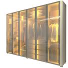 Guarda Roupa de Casal Gelius Innova 6 portas com 6 portas de vidro reflecta 4 gavetas com pés e LED OFF White Guarda Roupa de Casal Gelius Innova 6 portas com 6 portas de vidro reflecta 4 gavetas com pés e LED OFF White