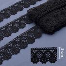 Guipir Flor 5,00 cm Preto - Ref. 432776 13,7 Metros - Círculo Guipir Flor 5,00 cm Preto - Ref. 432776 13,7 Metros - Círculo