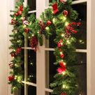 Guirlanda de Natal MorTime de 9 Pés com Luzes LED e Enfeites