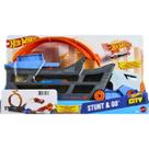 Hot Wheels City Transportador de Acrobacias GCK38 Mattel